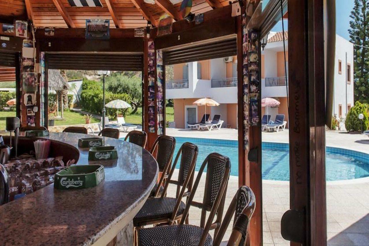 Iphigenia Mythic Retreat Apartment Hersonissos  Ngoại thất bức ảnh